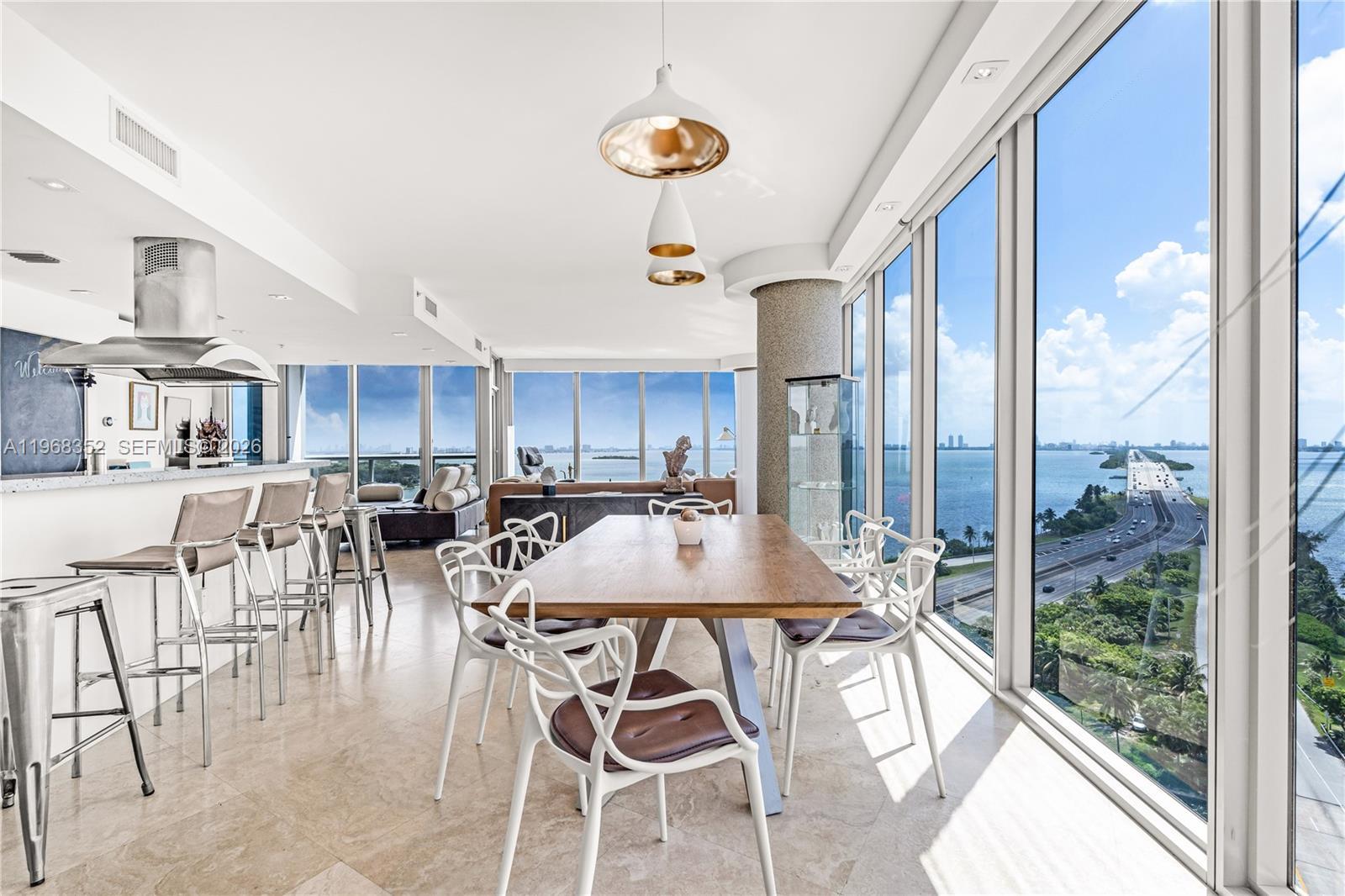 601 NE 36th St # 1412, Miami FL 33137 photo 2