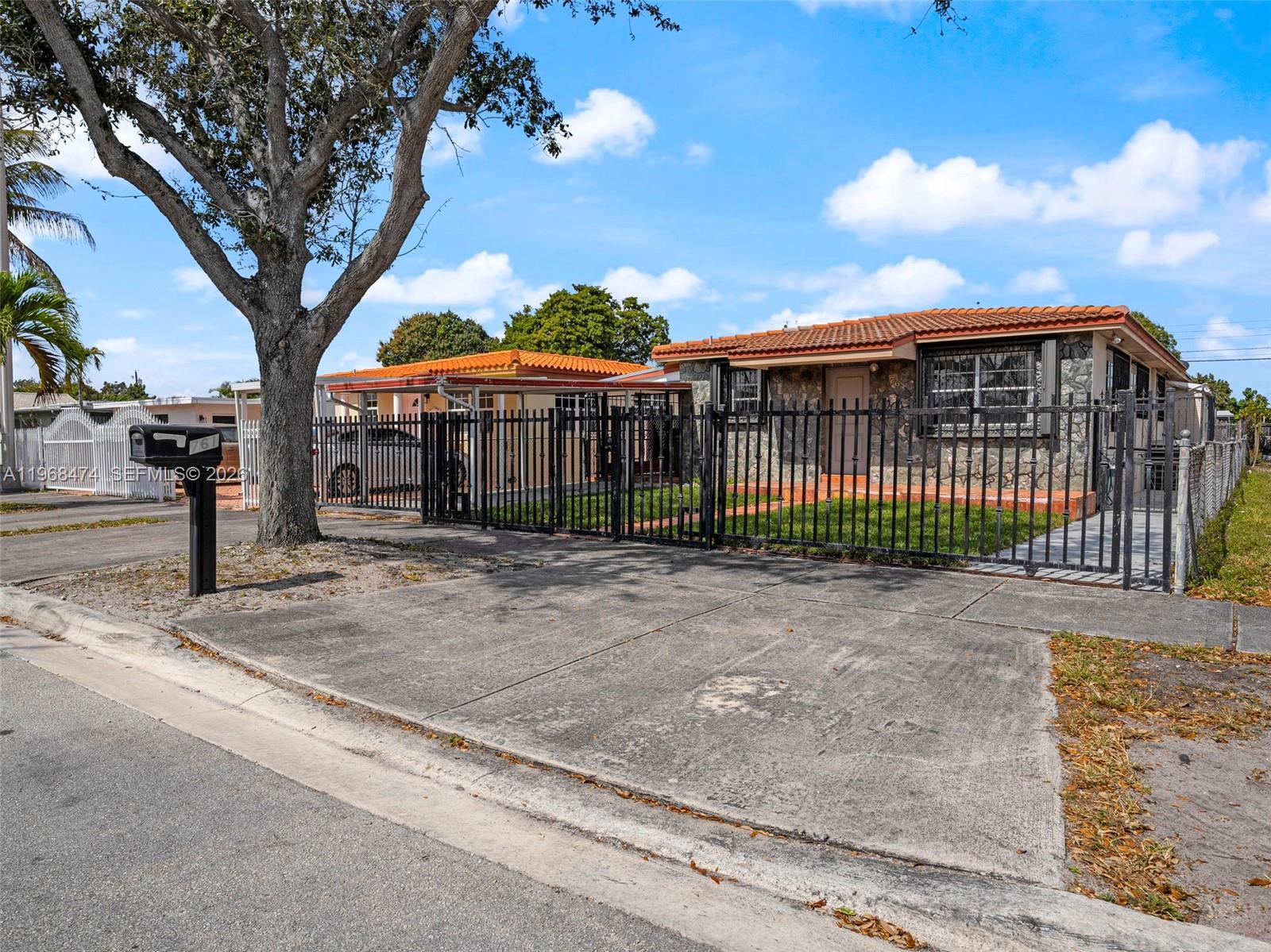 761 E 45th St, Hialeah FL 33013 photo 2