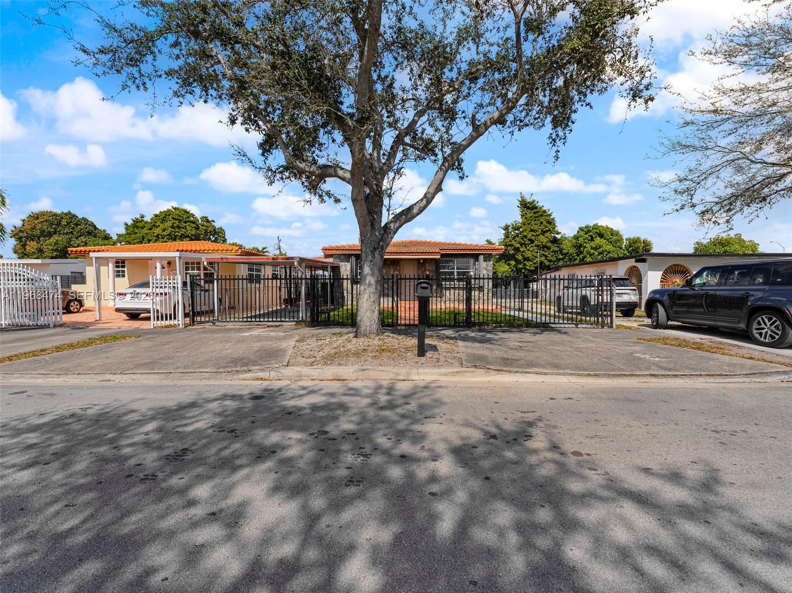 761 E 45th St, Hialeah FL 33013 photo 3