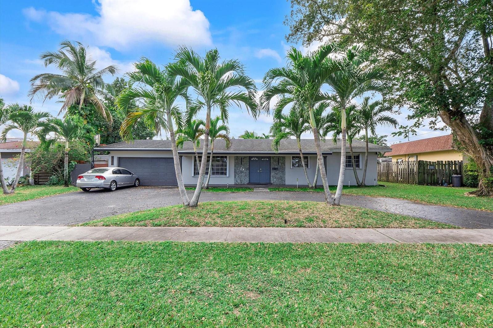 7310 NW 13th Court, Plantation FL 33313