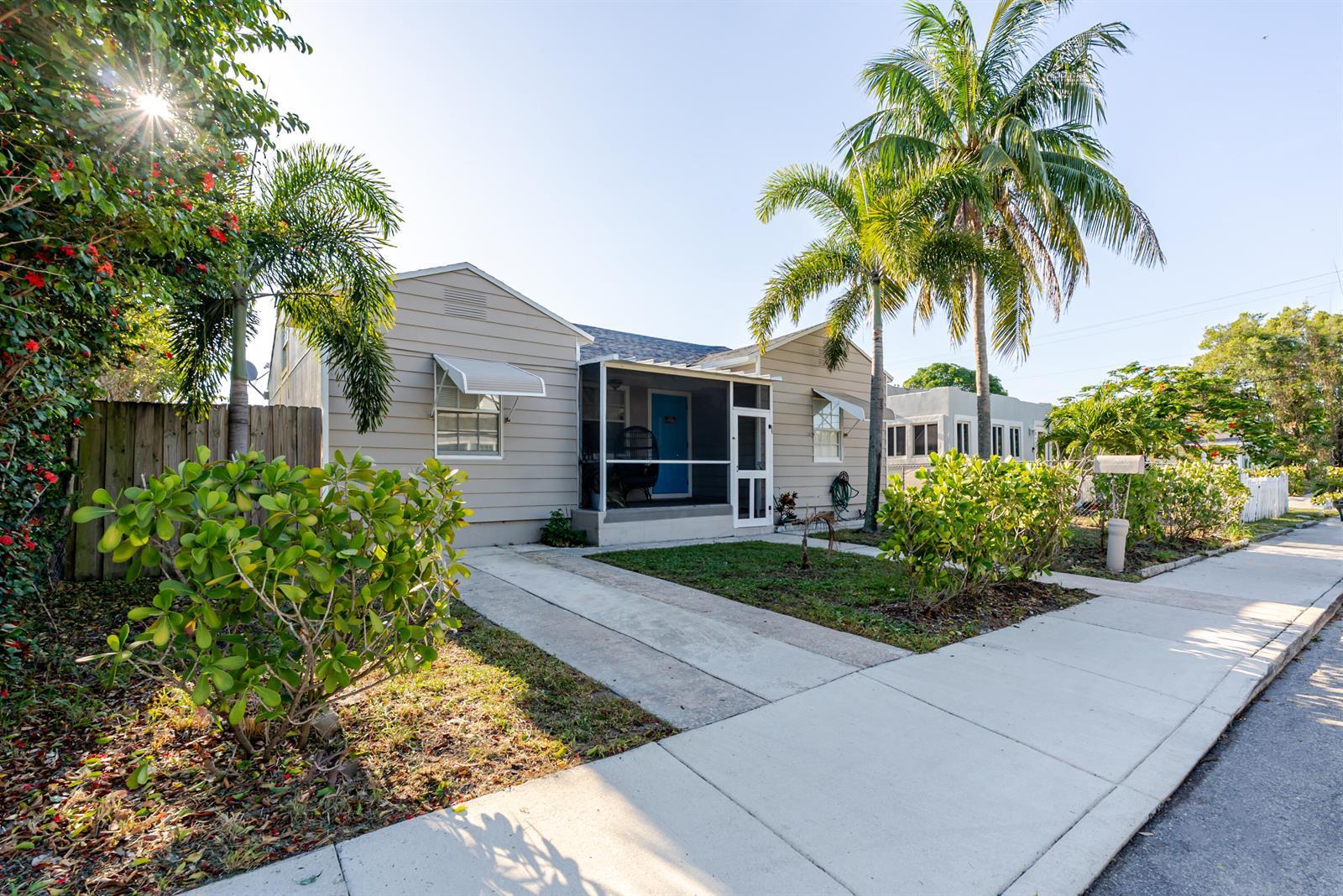 206 N E Street, FL 33460 photo 3
