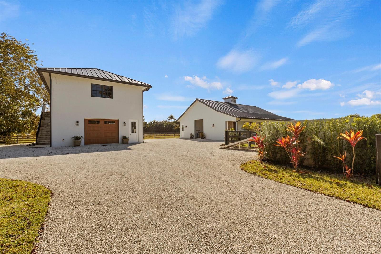 14473 Draft Horse Lane, Wellington FL 33414 photo 2