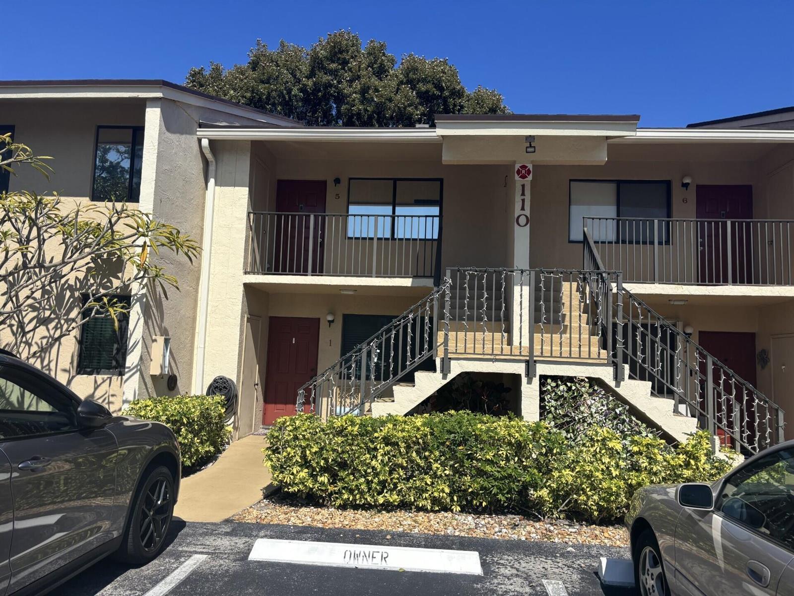 110 SE 7th St- Unit 5 Bldg 110, Deerfield Beach FL 33441