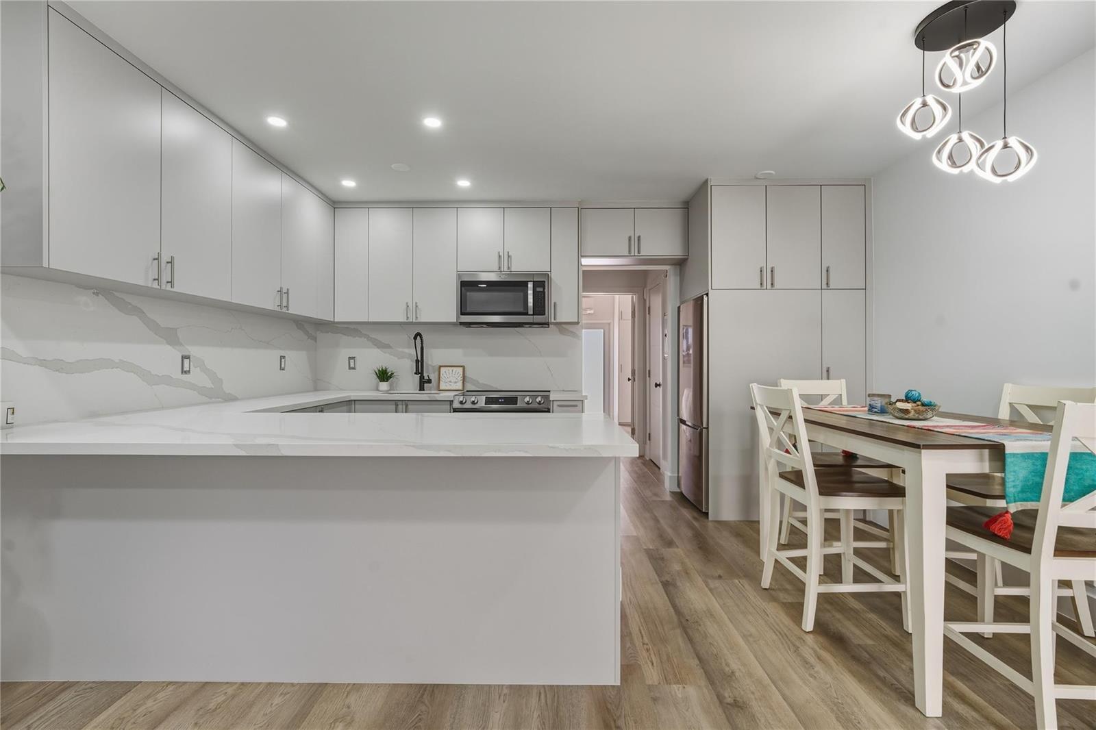 900 SW 10 Terrace # 11S, Hallandale Beach FL 33009 photo 3