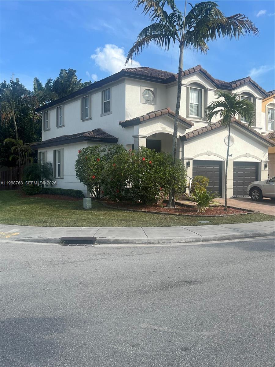 7469 NW 112th Pl, Doral FL 33178 photo 2
