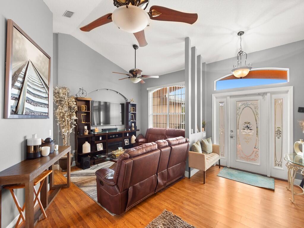 1456 Schumann Drive, Sebastian FL 32958 photo 3