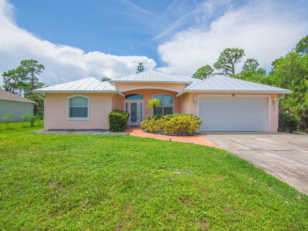 1456 Schumann Drive, Sebastian FL 32958