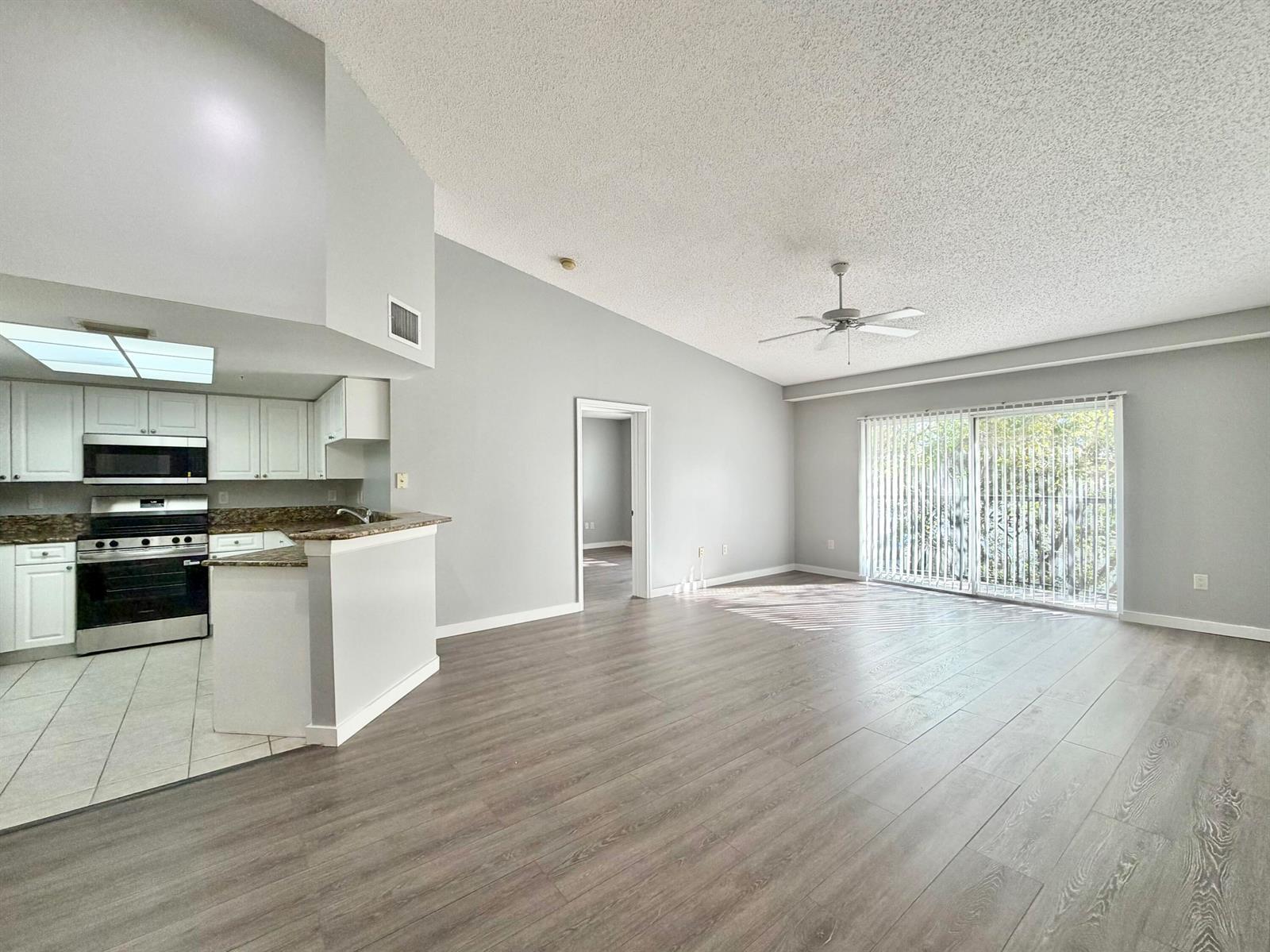 1100 Crestwood Court S # 1108, Royal Palm Beach FL 33411 photo 2