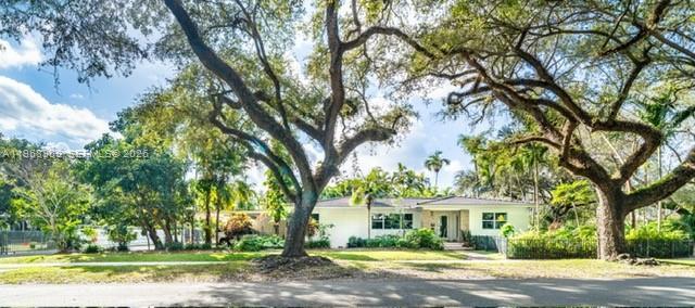9118 NE 5th Ave, Miami Shores FL 33138 photo 2