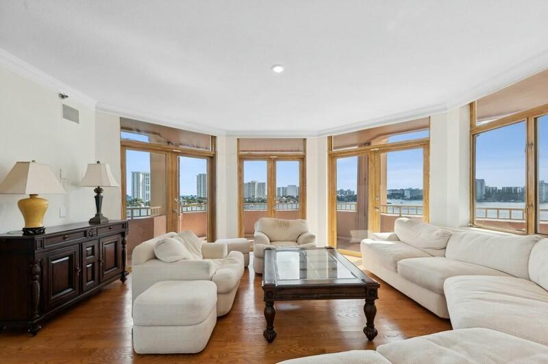 300 SE 5th Avenue # 6010, Boca Raton FL 33432 photo 3