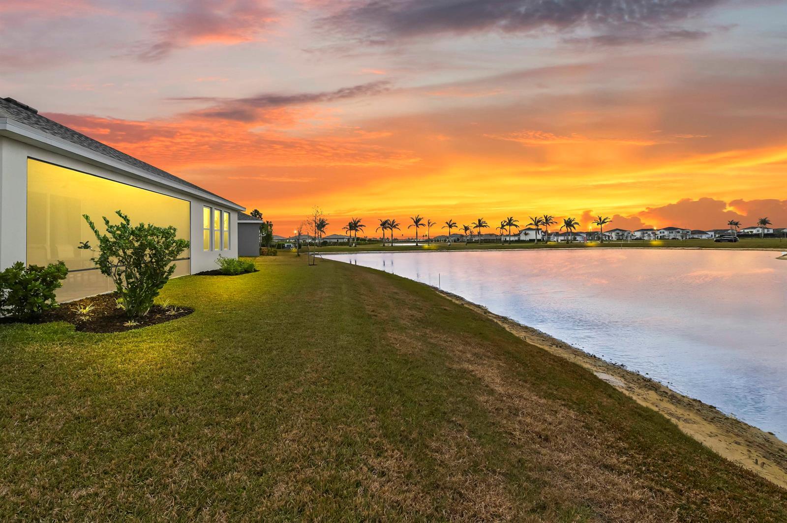 11588 SW Macelli Way, Port St. Lucie FL 34987 photo 3