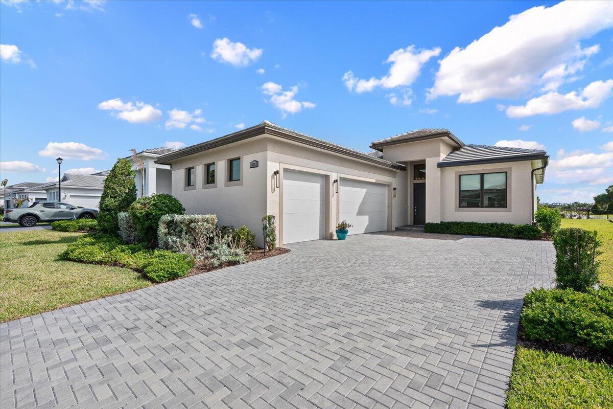 11357 SW Pietra Way, Port St. Lucie FL 34987