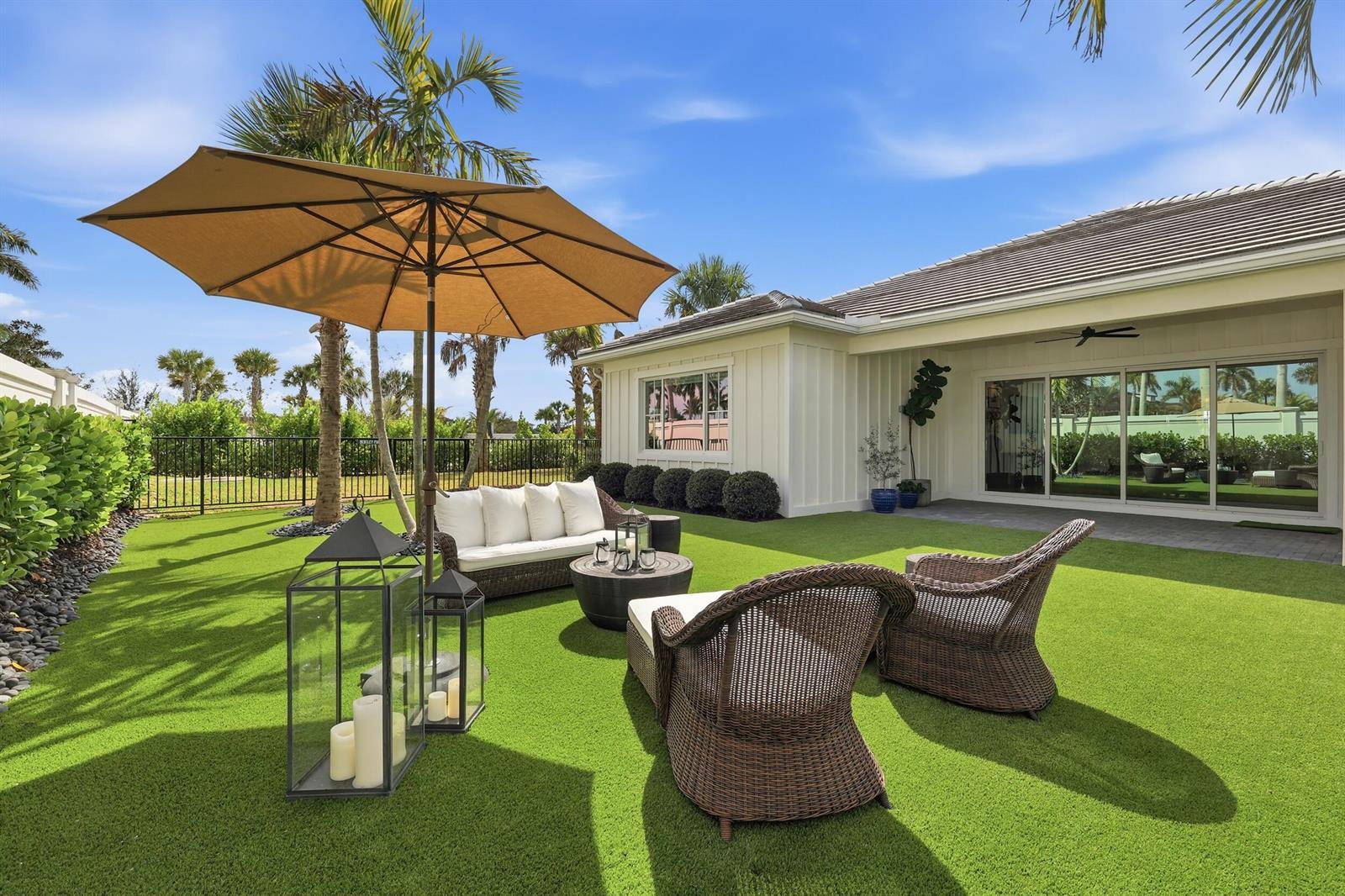 12176 Waterstone Circle # 39, Palm Beach Gardens FL 33412