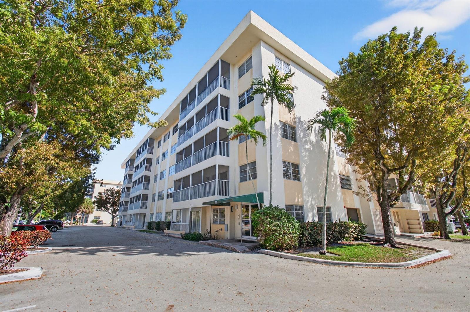 50 SW 3rd Avenue # 311, Boca Raton FL 33432