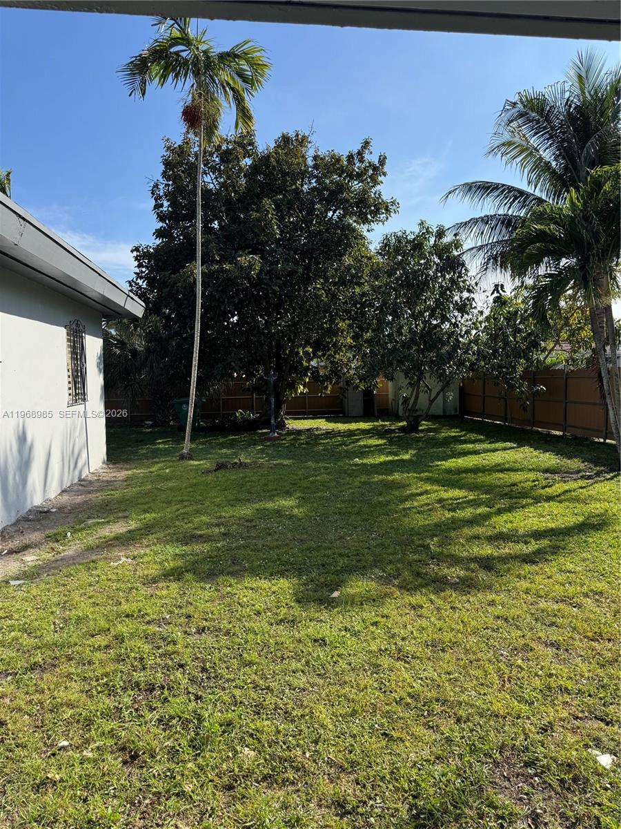 480 NE 127th St, North Miami FL 33161 photo 5