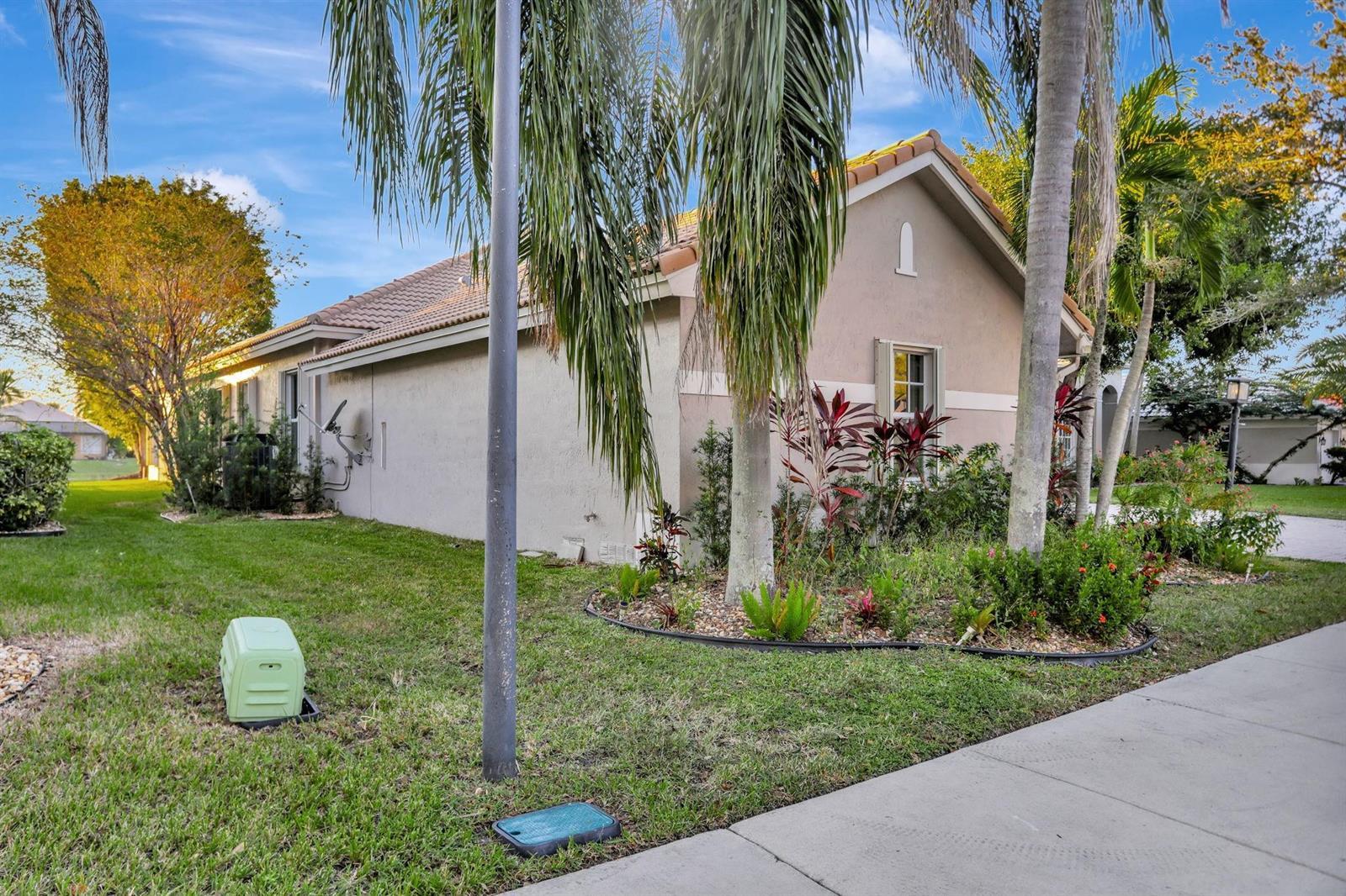 6355 NW 107th Terrace, Parkland FL 33076 photo 5
