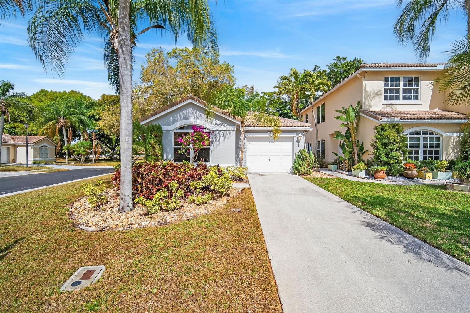 6923 Torch Key Street, Lake Worth FL 33467 photo 3