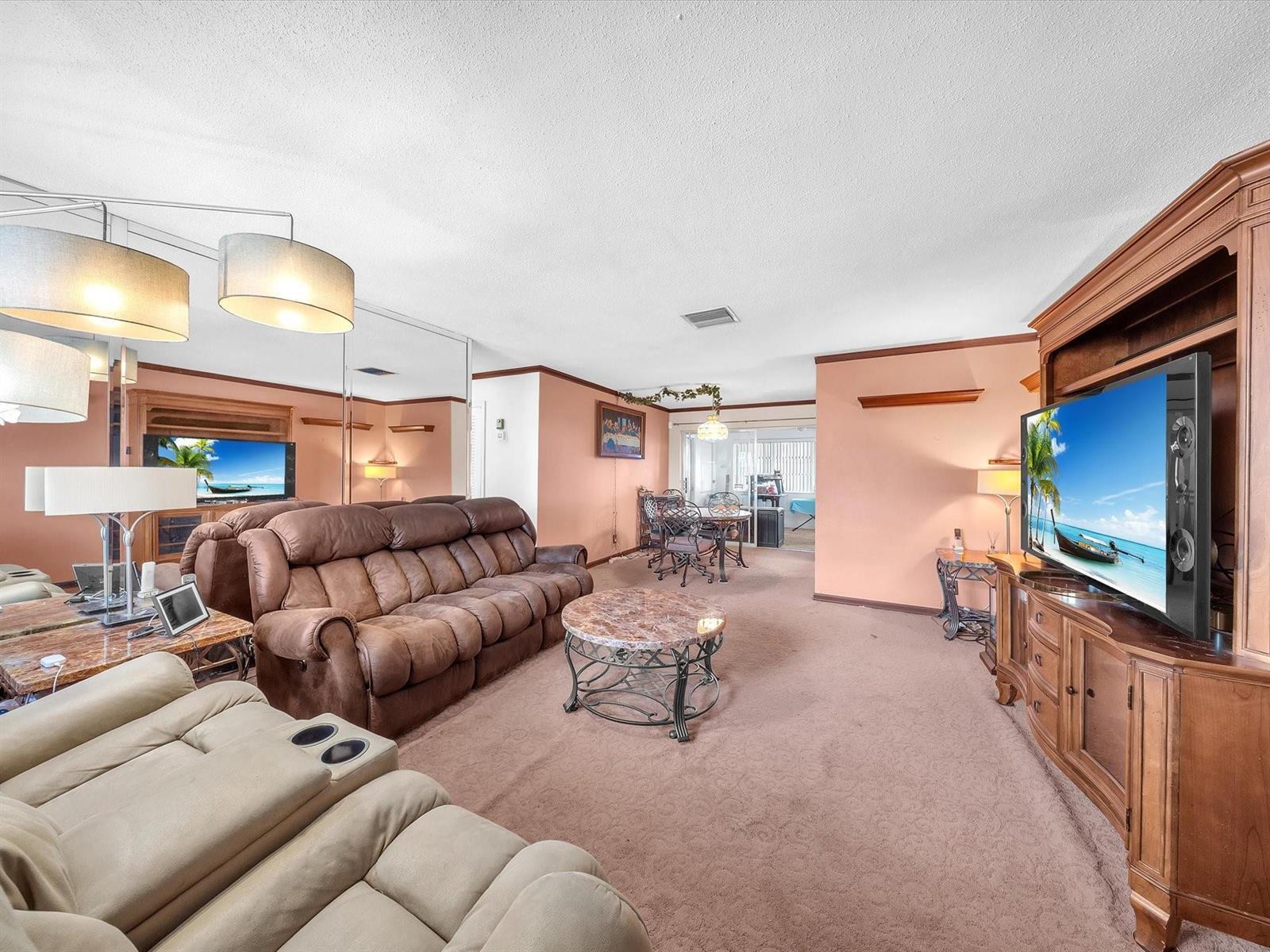 4212 NW 47th Court, Tamarac FL 33319 photo 3