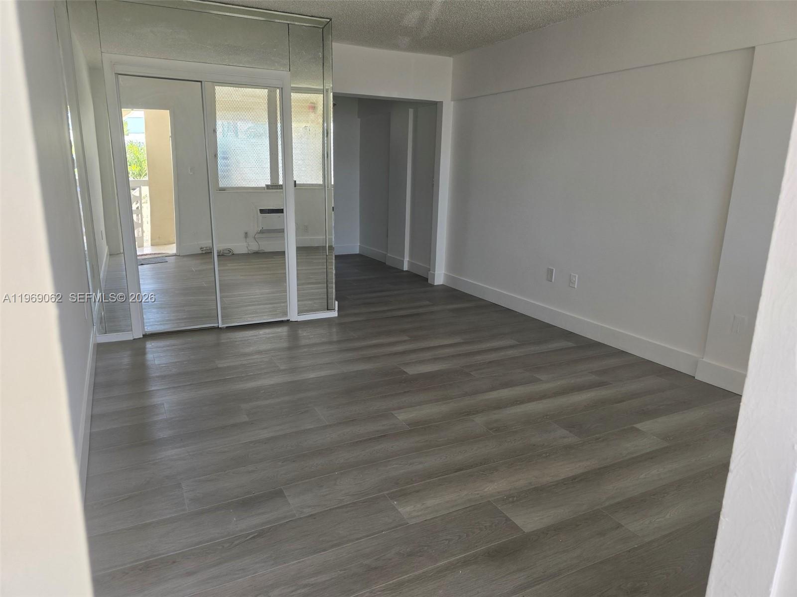 900 Euclid Ave # 10, Miami Beach FL 33139 photo 3