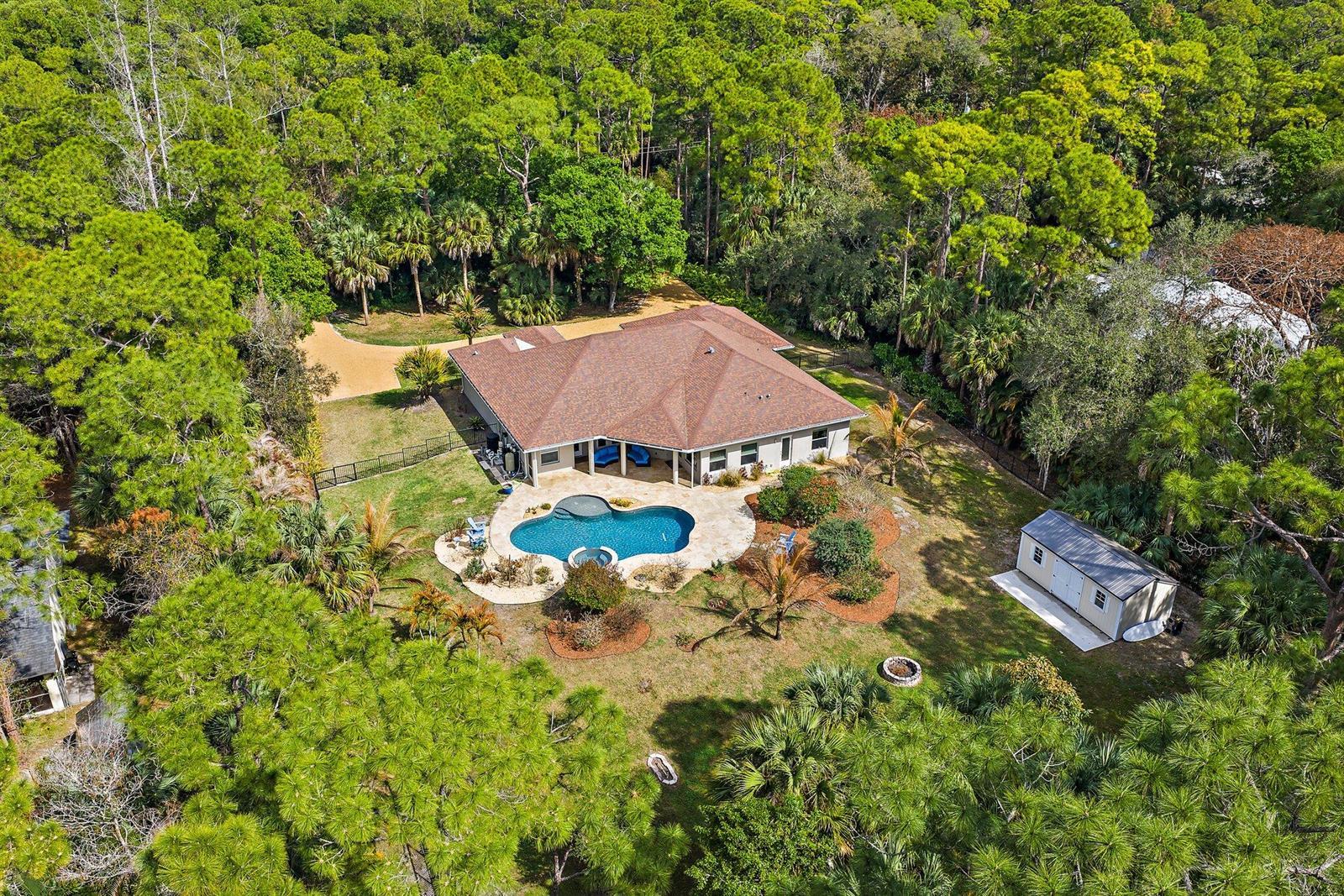 9426 Whippoorwill Trail, FL 33478 photo 2