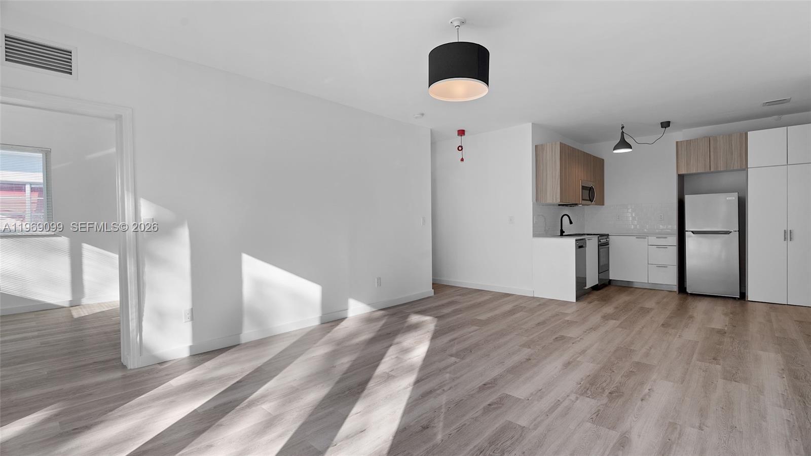 1561 Jefferson Avenue, Miami Beach FL 33139 photo 5