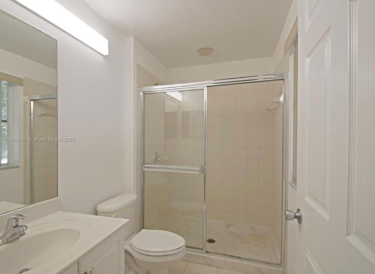 6030 SW 19th Place, North Lauderdale FL 33068 photo 4