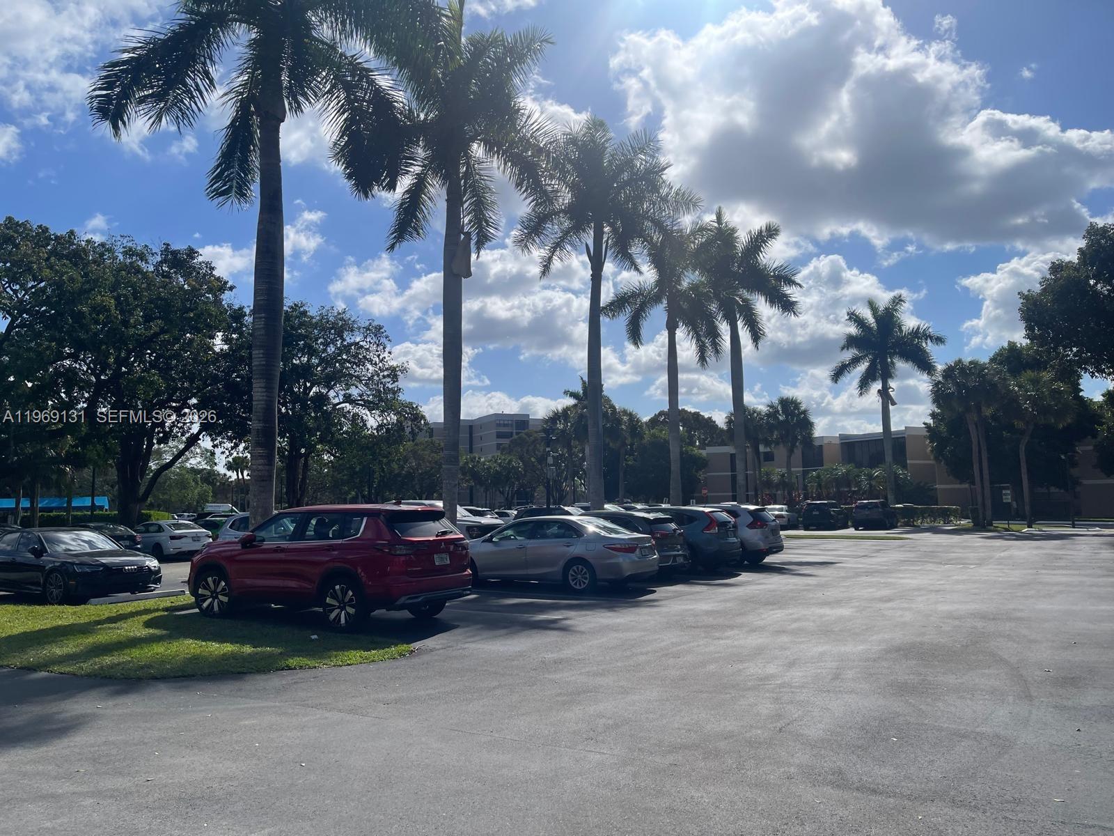 16500 Golf Club Rd # 204, Weston FL 33326 photo 3