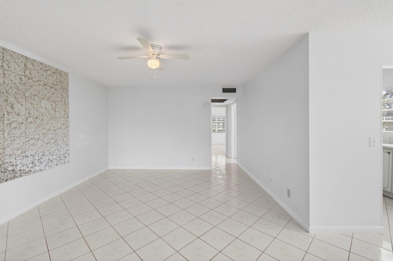 360 Fanshaw I, Boca Raton FL 33434 photo 4