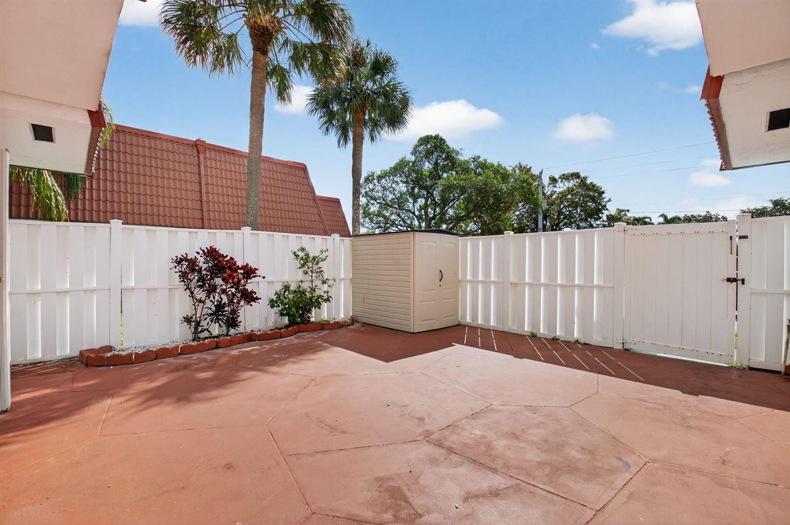 1423 SW 28th Avenue # B, Boynton Beach FL 33426 photo 5