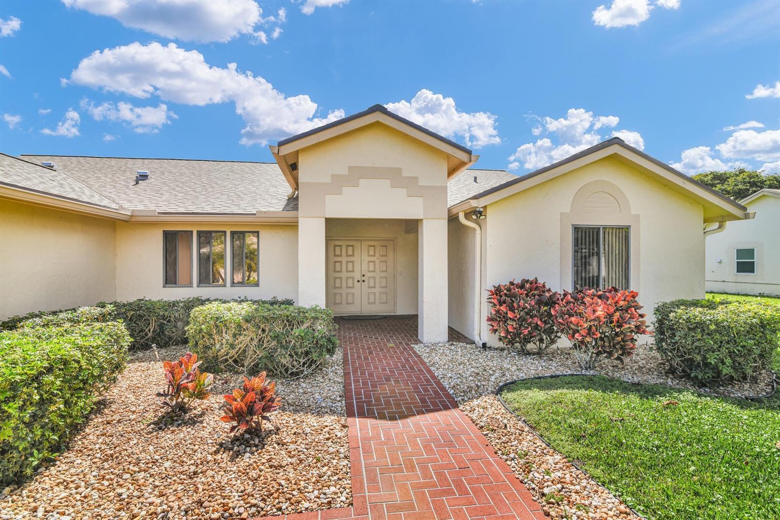 2660 Riviera Drive, Delray Beach FL 33445 photo 2