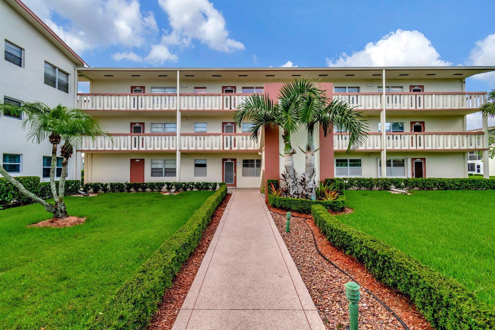 339 Preston I, Boca Raton FL 33434 photo 2