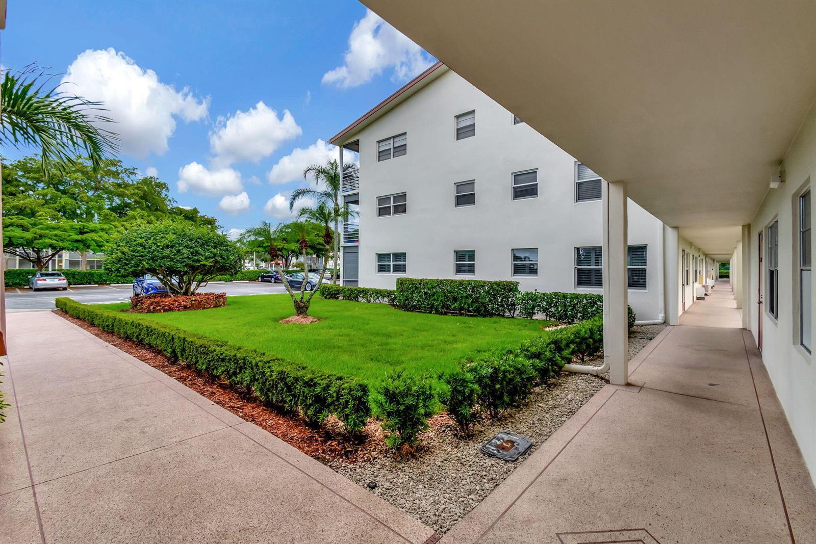 339 Preston I, Boca Raton FL 33434 photo 5