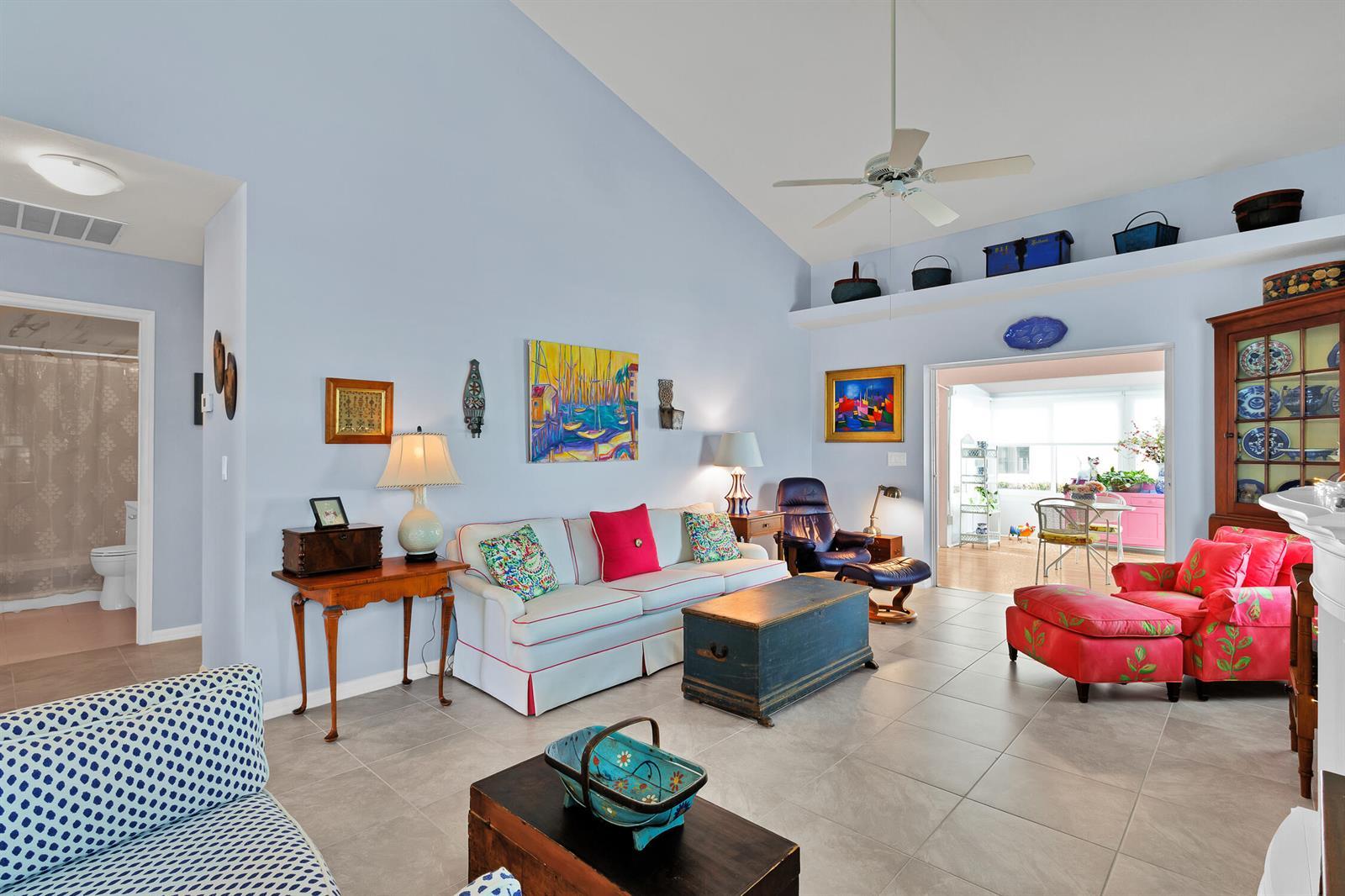 1828 Aynsley Way # 6, Vero Beach FL 32966 photo 2