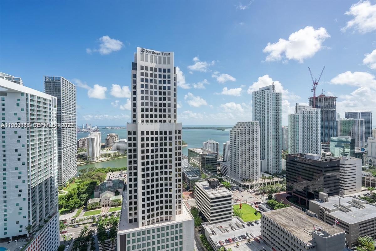 68 SE 6th St # 2807, Miami FL 33131 photo 3