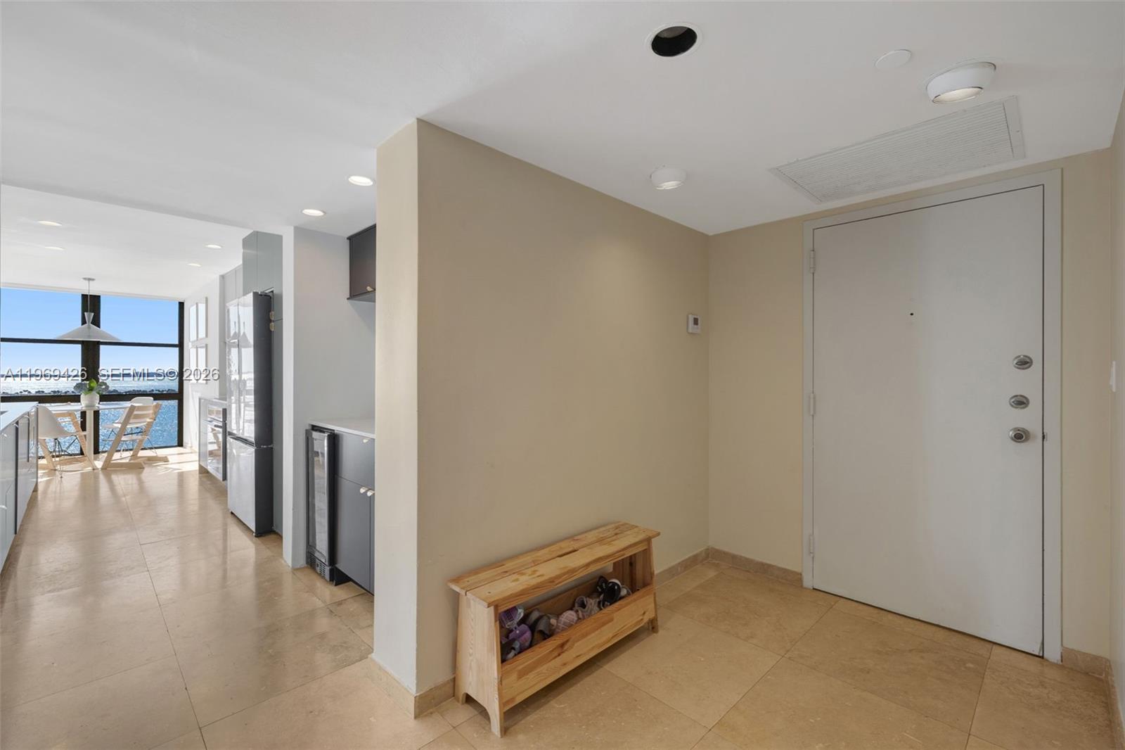 1915 Brickell Ave # 1407, Miami FL 33129 photo 2