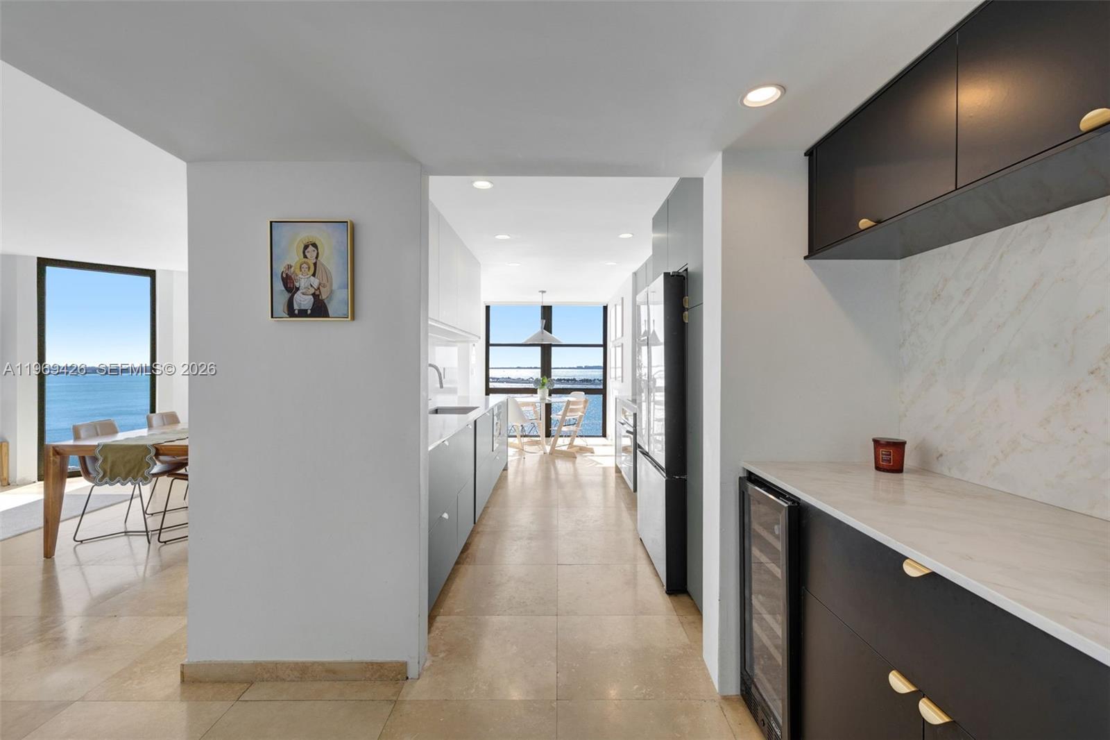 1915 Brickell Ave # 1407, Miami FL 33129 photo 3