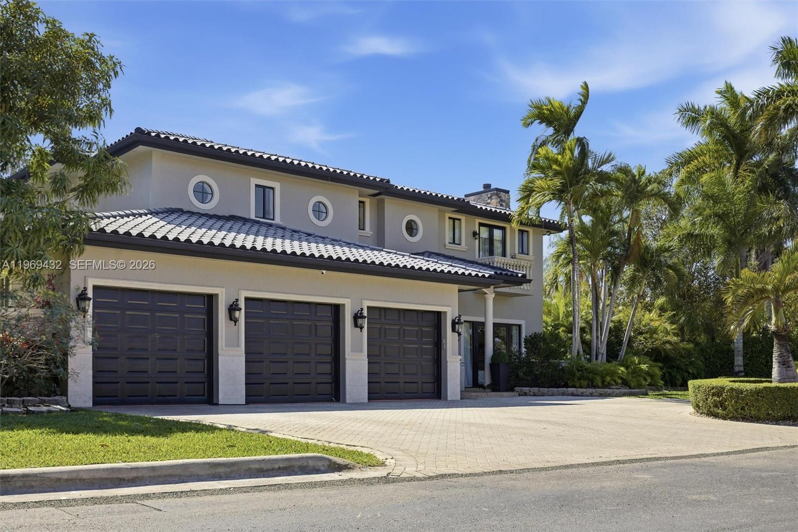 9449 NW 54th Doral Cir Ln, Doral FL 33178 photo 2