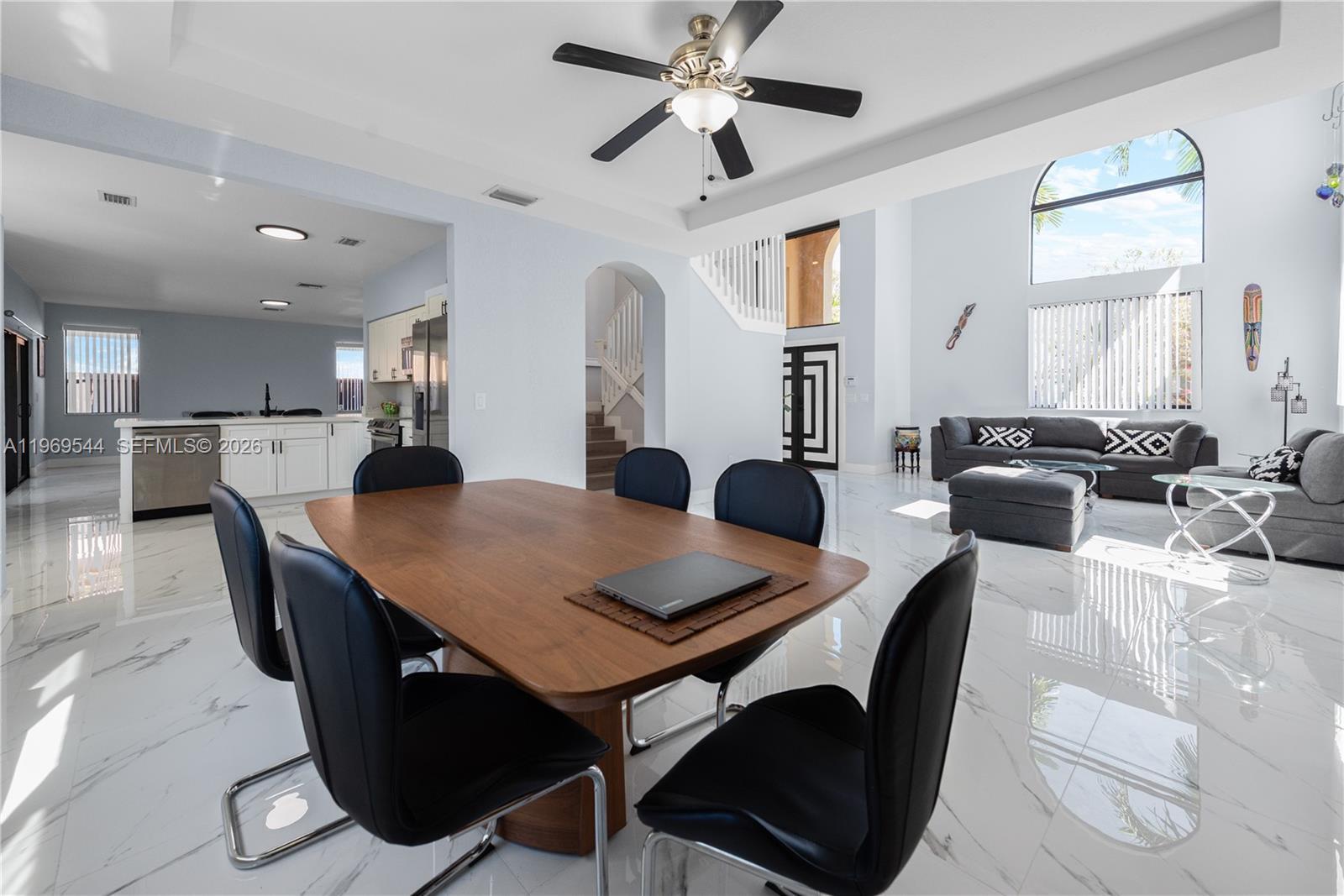 972 NE 36th Ave, Homestead FL 33033 photo 5