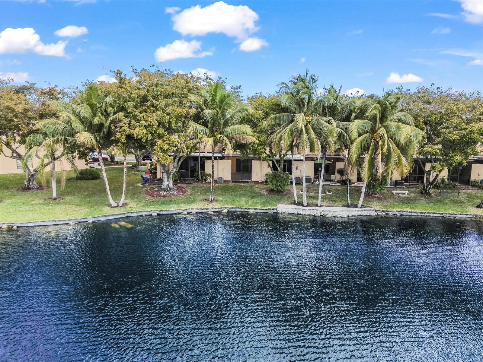 1464 NW 97th Terrace # 285, Pembroke Pines FL 33024 photo 2