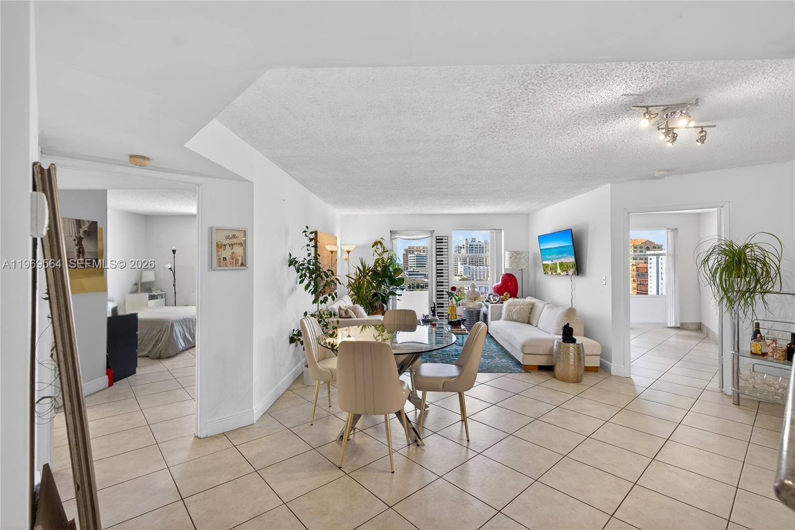 2351 Douglas Rd # 1104, Miami FL 33145 photo 3