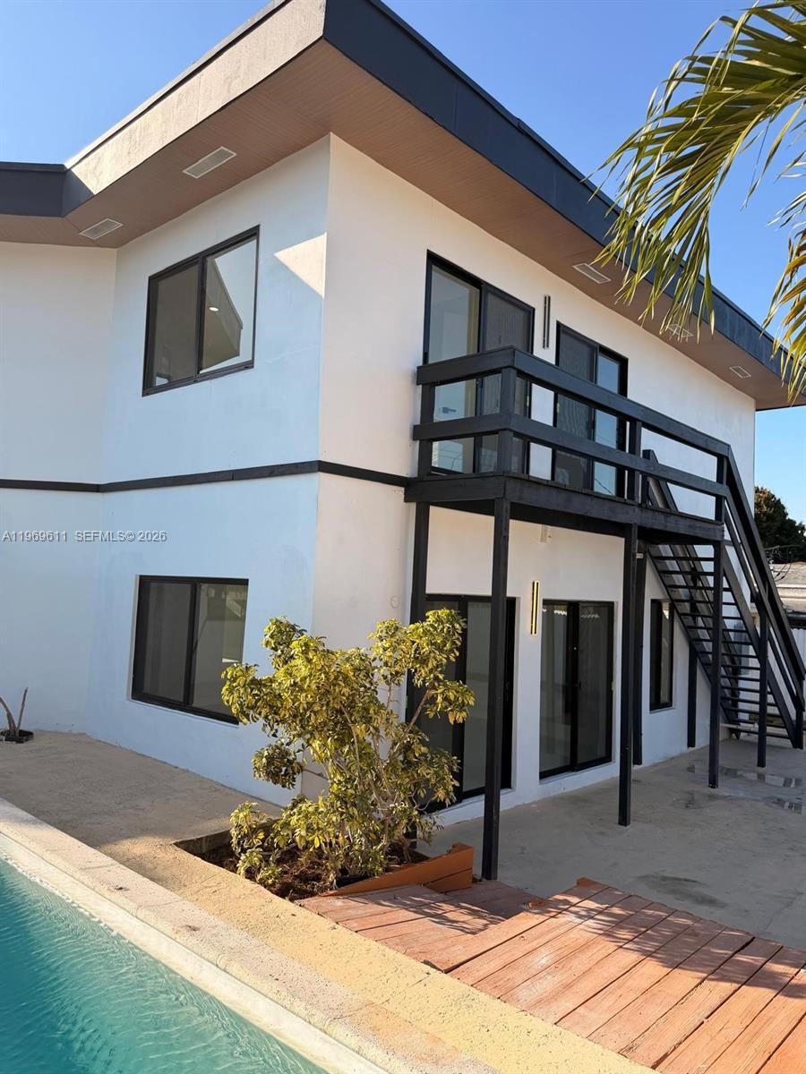 935 SW 72nd Ave, Miami FL 33144 photo 4