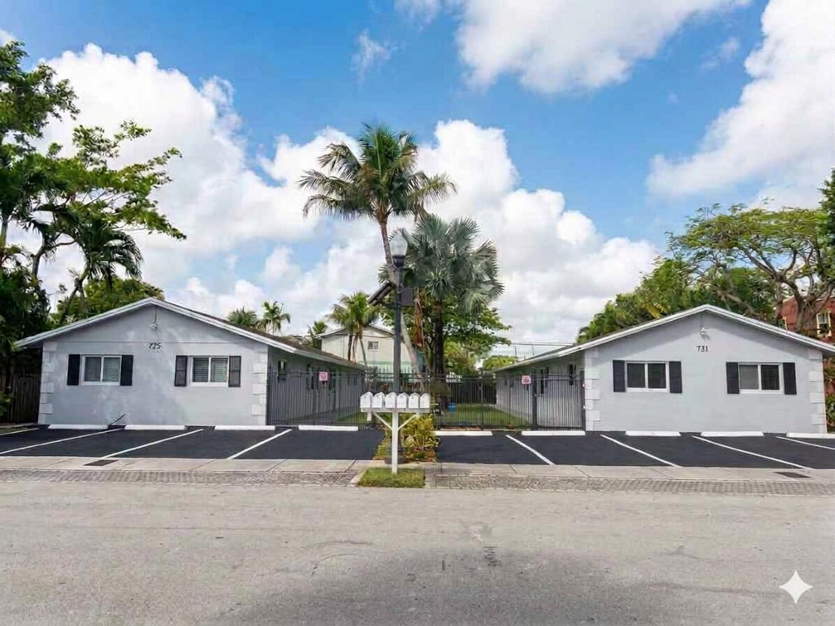 727 NW 1st Avenue # 2, Fort Lauderdale FL 33311