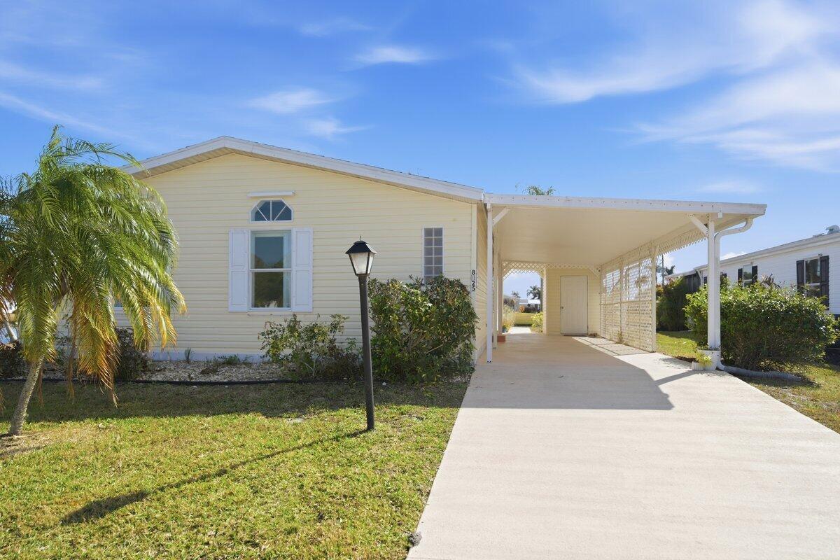8125 Meadowlark Lane, Port St. Lucie FL 34952 photo 5