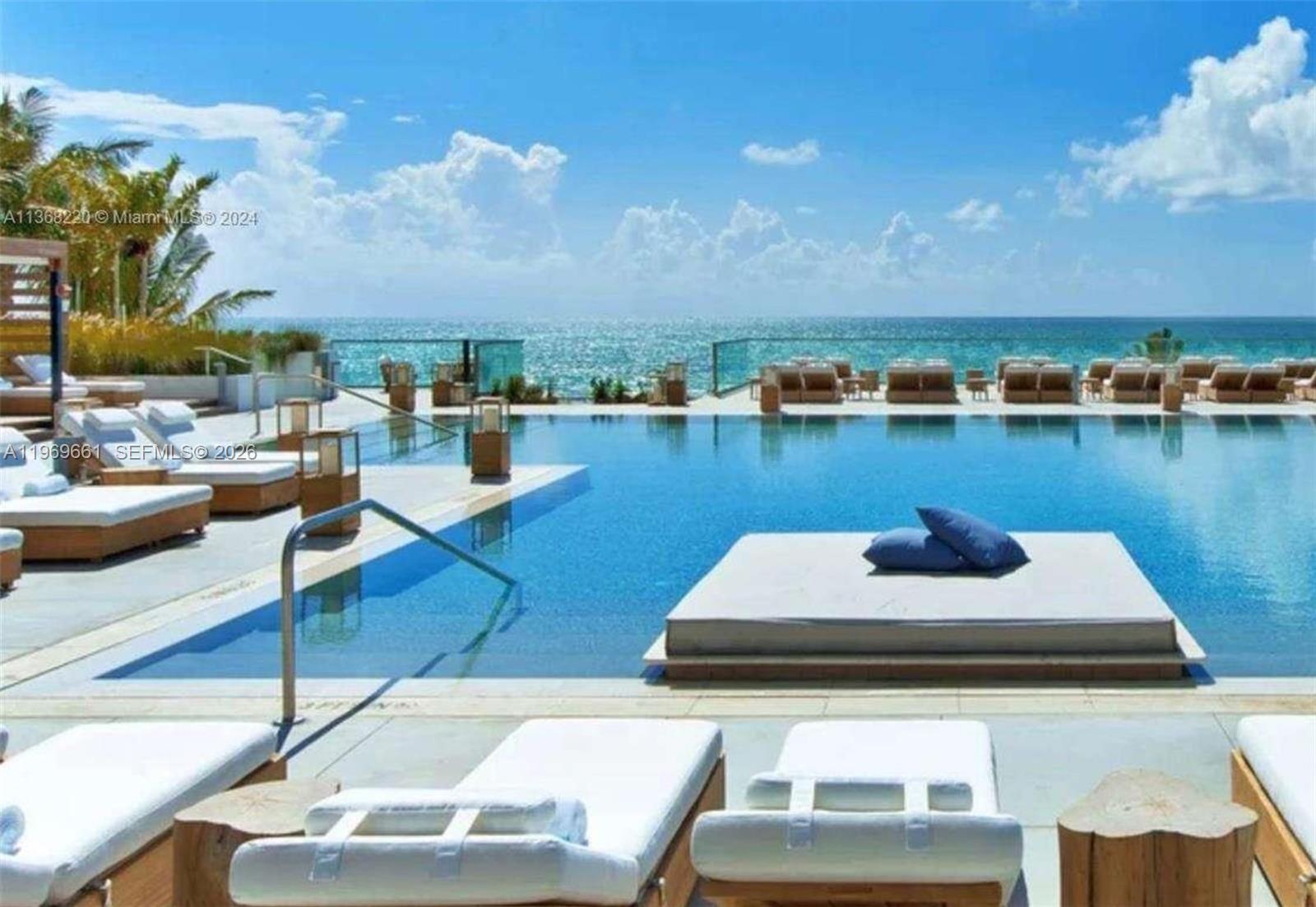 2301 Collins Ave # 423, Miami FL 33139