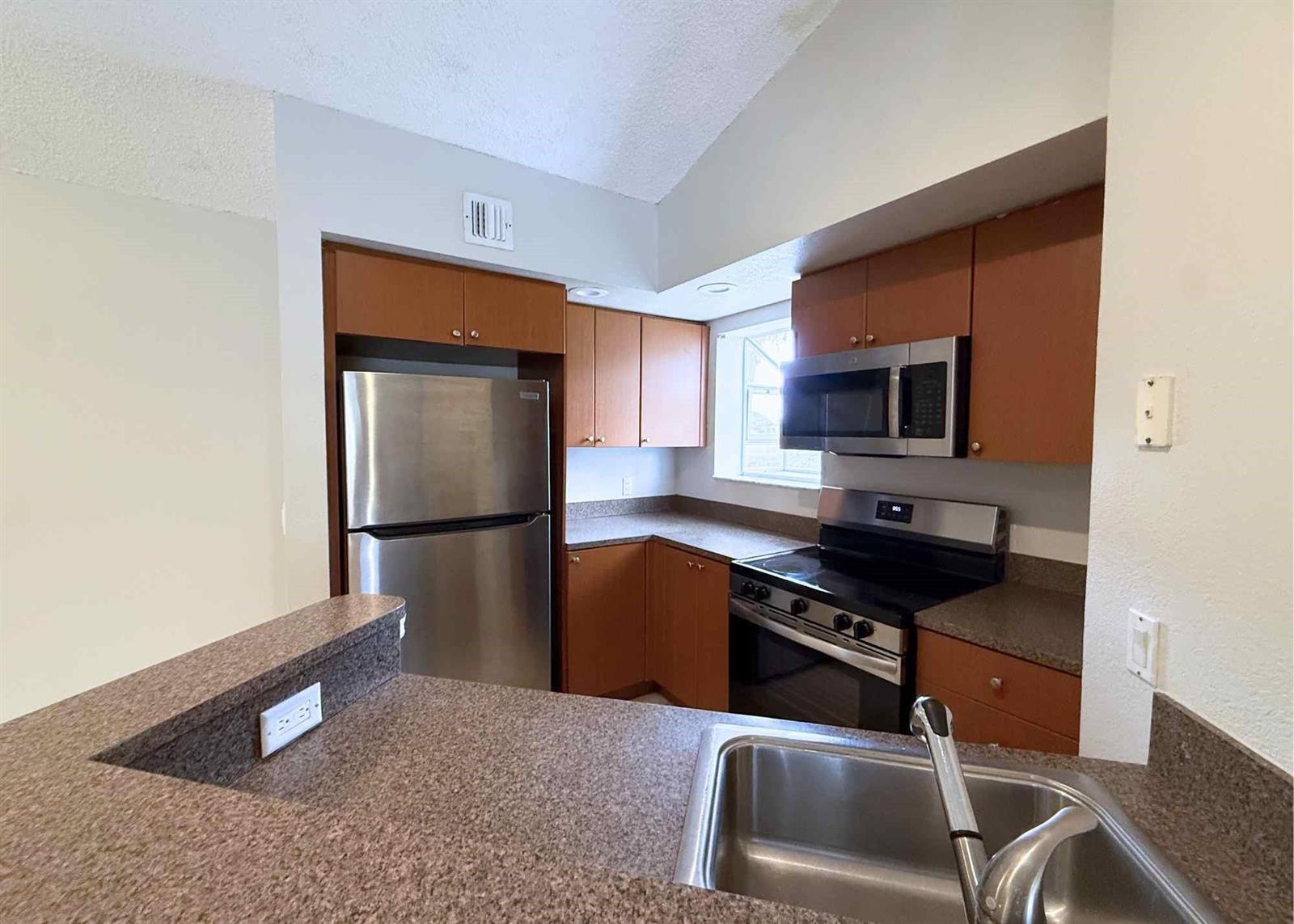 3310 N Pinewalk Drive # 1827, Margate FL 33063 photo 2