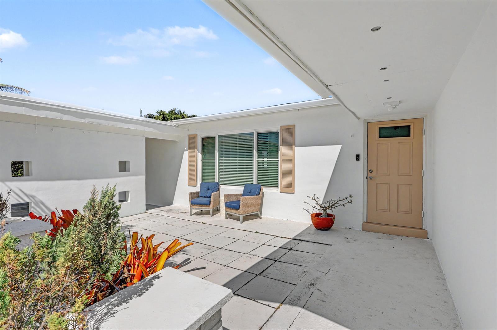 355 NE 23rd Way, Boca Raton FL 33431 photo 4