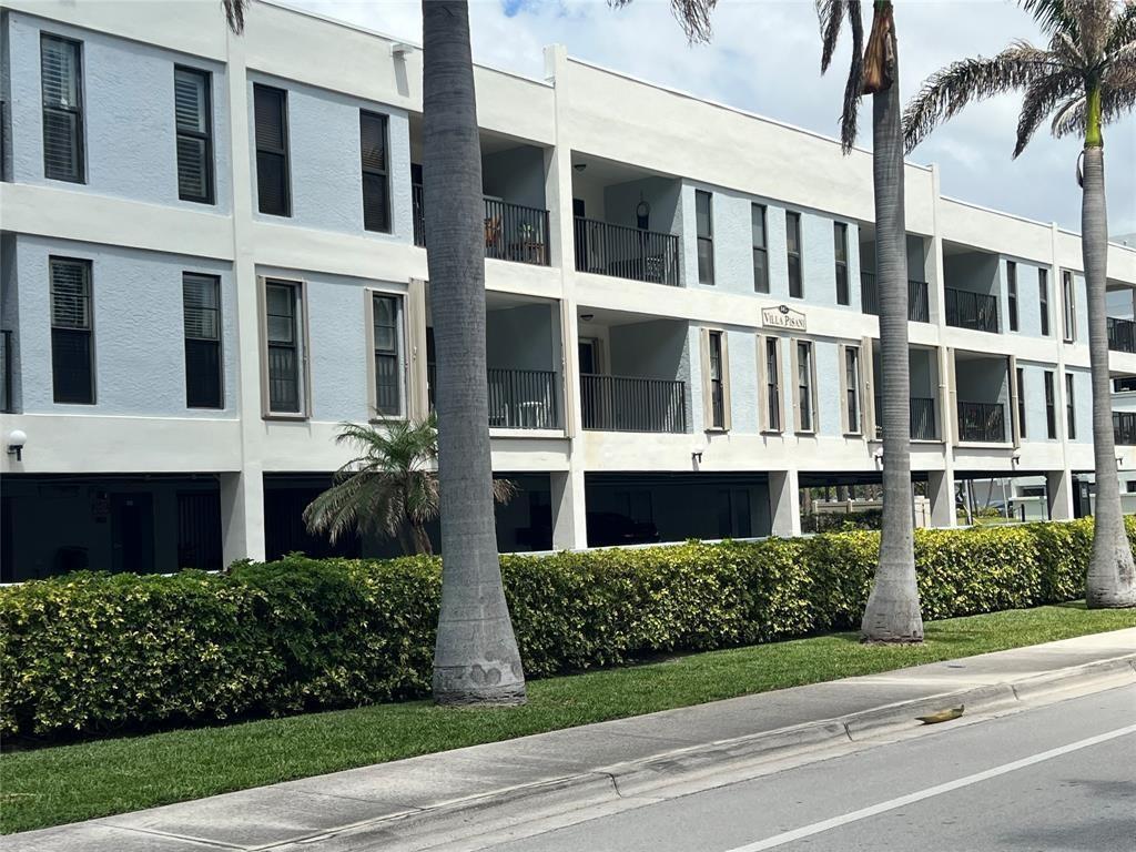 445 SE 21st Avenue # 201, Deerfield Beach FL 33441 photo 2