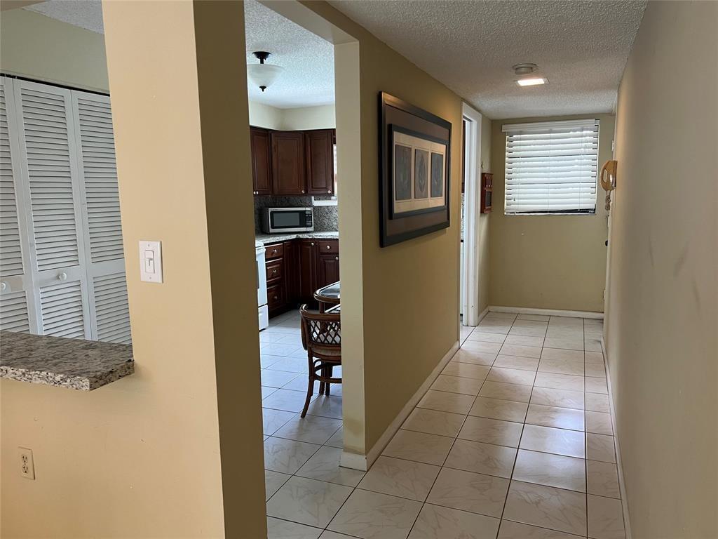 445 SE 21st Avenue # 201, Deerfield Beach FL 33441 photo 4