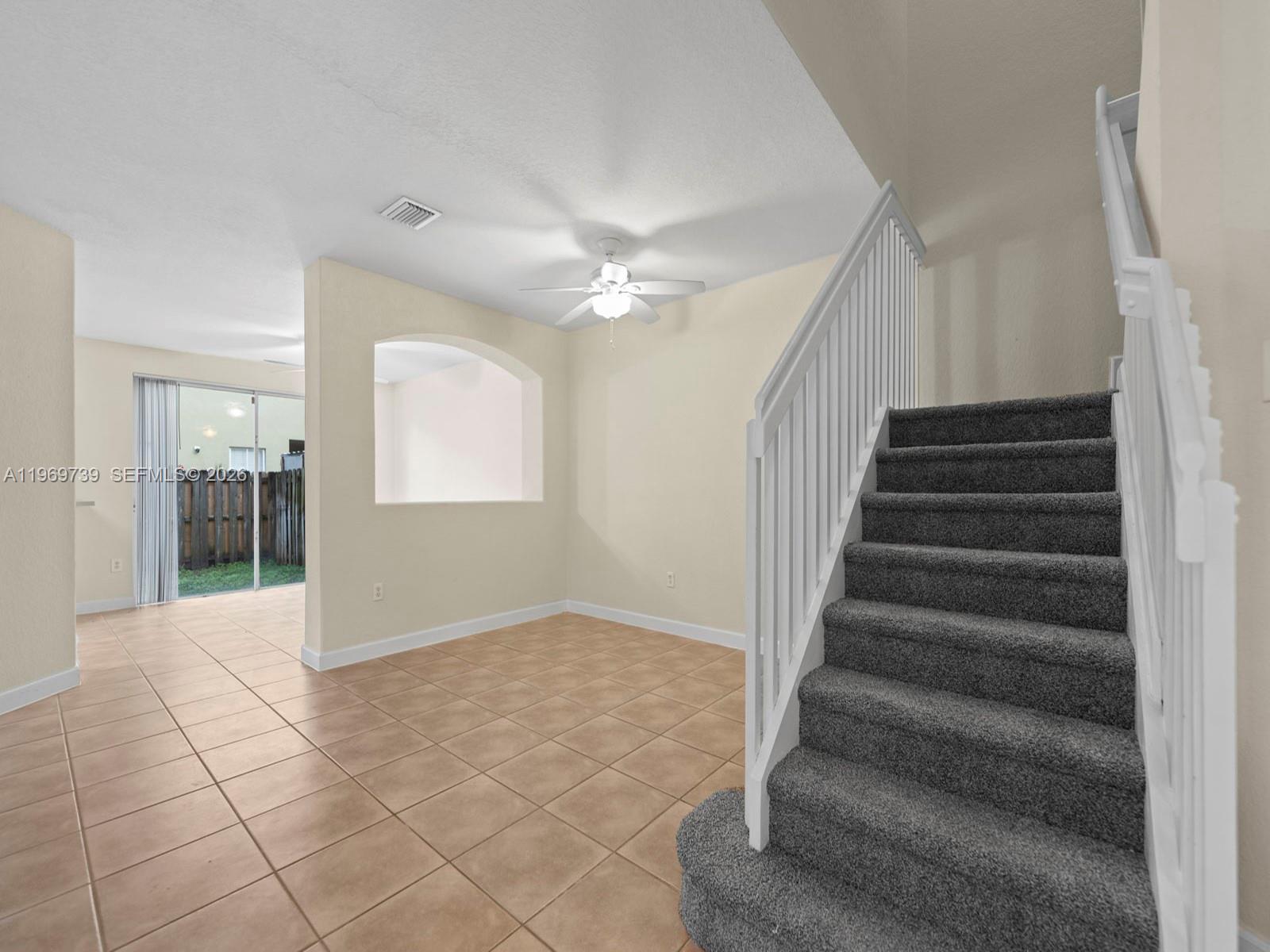 1483 SE 25th Ave, Homestead FL 33035 photo 3