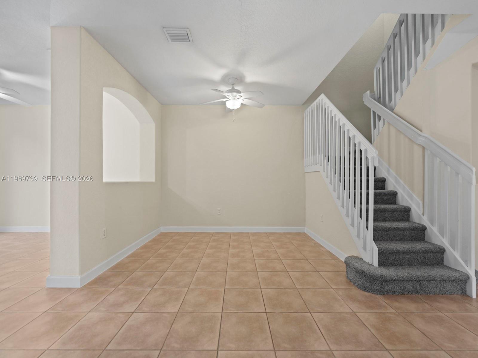 1483 SE 25th Ave, Homestead FL 33035 photo 4